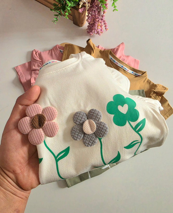 بلوز دخترانه گل برجسته از 2 الی 9 سال